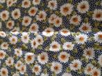 Hobbystofje margrietjes, Hobby en Vrije tijd, Stoffen en Lappen, 120 cm of meer, Ophalen of Verzenden, Zo goed als nieuw, Katoen