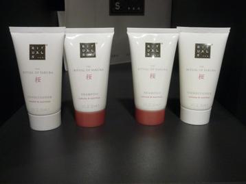 Rituals 2x hair set Sakura, shampoo, conditioner, haar beschikbaar voor biedingen