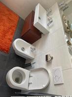 Complete badkamer + toilet (diverse items, zie omschrijving), Huis en Inrichting, Badkamer | Complete badkamers, Ophalen, Zo goed als nieuw