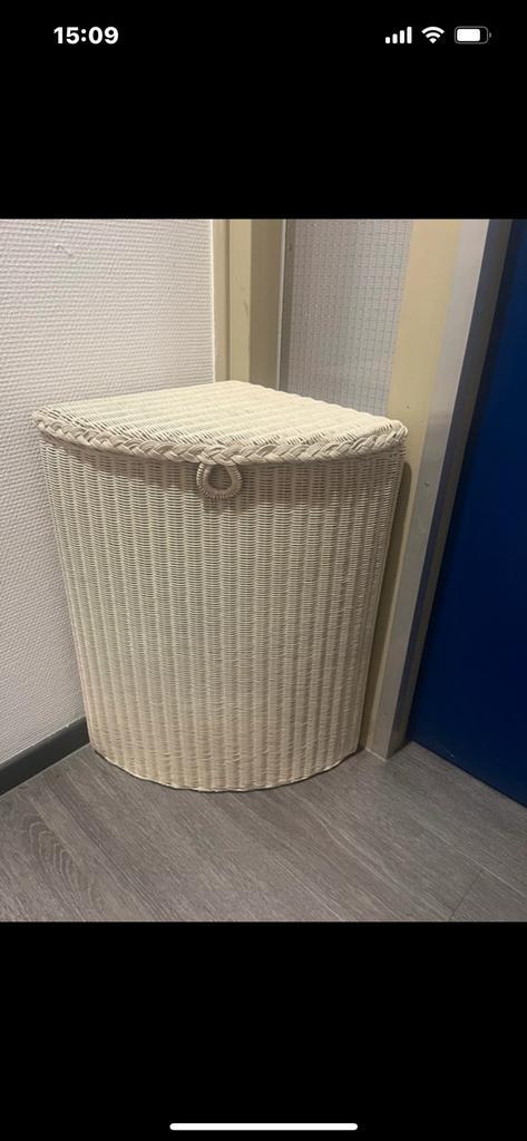 Wasmand , opbergmand Lloyd Loom, Huis en Inrichting, Badkamer | Badtextiel en Accessoires, Zo goed als nieuw, Overige typen, Beige