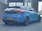 Volvo V40 1.6 T2 R-Design Volledig dealer onderhouden, Panor, Auto's, Gebruikt, 4 cilinders, Blauw, Origineel Nederlands