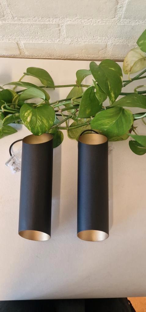 Set moderne strak vorm gegeven wandlampen, matzwart / goud, Huis en Inrichting, Lampen | Wandlampen, Zo goed als nieuw, Metaal