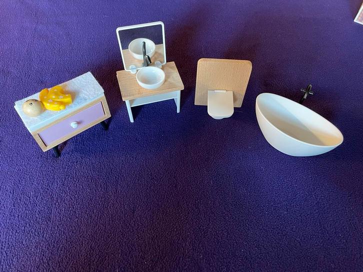 Poppenhuismeubels & bewoners - z.g.n., Kinderen en Baby's, Speelgoed | Poppen, Zo goed als nieuw, Overige typen, Ophalen of Verzenden