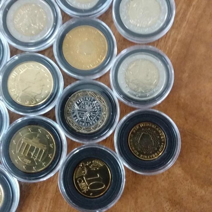 UNC euromunten diverse landen, diverse jaartallen alle in ee, Postzegels en Munten, Munten | Europa | Euromunten, 2 euro, Ophalen of Verzenden