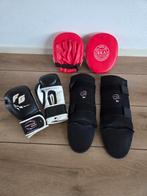 Kickboks Set: Bokshandschoenen & Pads, Sport en Fitness, Vechtsporten en Zelfverdediging, Ophalen, Gebruikt, Overige, Maat XS of kleiner
