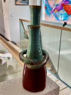 leuk, romantisch vaasje van een pottenbakkerij, Overige kleuren, Ophalen of Verzenden, Minder dan 50 cm, Glas