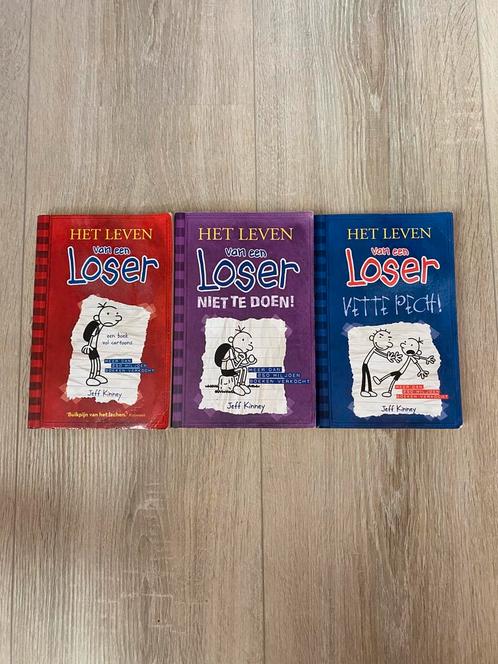 Het leven van eem loser 1, 2 en 5, Boeken, Kinderboeken | Jeugd | 10 tot 12 jaar, Gelezen, Ophalen of Verzenden
