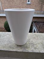 tulpenvaas wit keramiek, Huis en Inrichting, Ophalen, Wit, Aardewerk of Porselein, Zo goed als nieuw