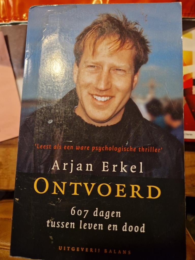 Arjan Erkel - Ontvoerd, Ophalen of Verzenden, Zo goed als nieuw, Nederland, Arjan Erkel