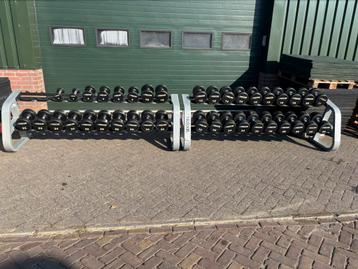 Precor dumbbellset 2 t/m 40 kg beschikbaar voor biedingen