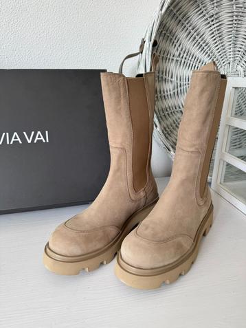 NIEUW > Leuke Beige Via Vai Laarzen / maat 42 beschikbaar voor biedingen