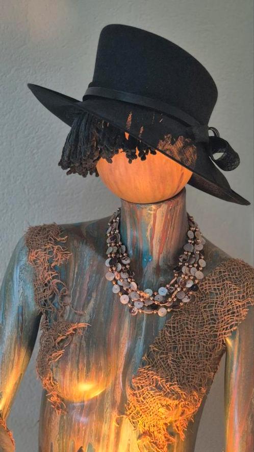 Lady, Antiek en Kunst, Kunst | Designobjecten, Ophalen