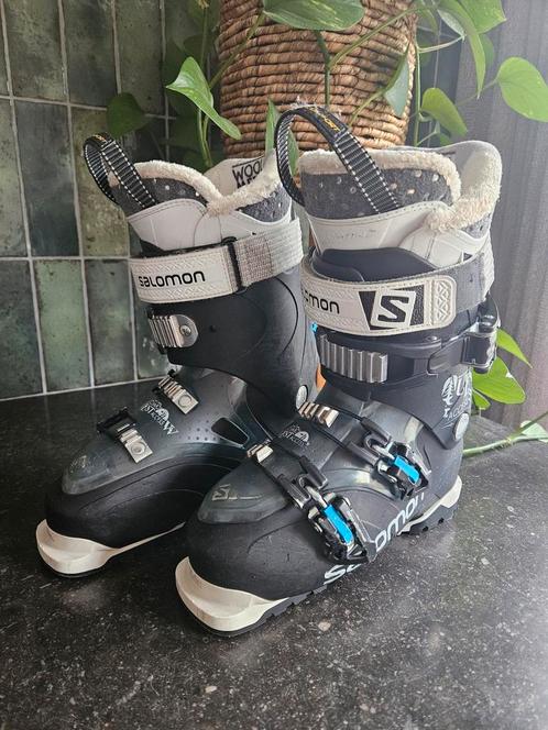 Salomon skischoenen maat 38, Sport en Fitness, Skiën en Langlaufen, Gebruikt, Schoenen, Salomon, 160 tot 180 cm, Ophalen of Verzenden