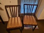 2 Leuke vintage stoelen, Antiek en Kunst, Ophalen
