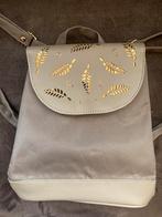 Nieuwe rug handtas met goud accenten Moederdag kado, Ophalen of Verzenden, Nieuw, Handtas