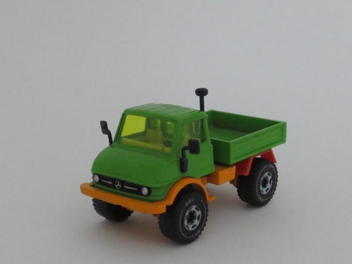groen/oranje Unimog van Siku, 1:55, izgst, Hobby en Vrije tijd, Modelauto's | 1:50, Gebruikt, Bus of Vrachtwagen, SIKU, Ophalen of Verzenden