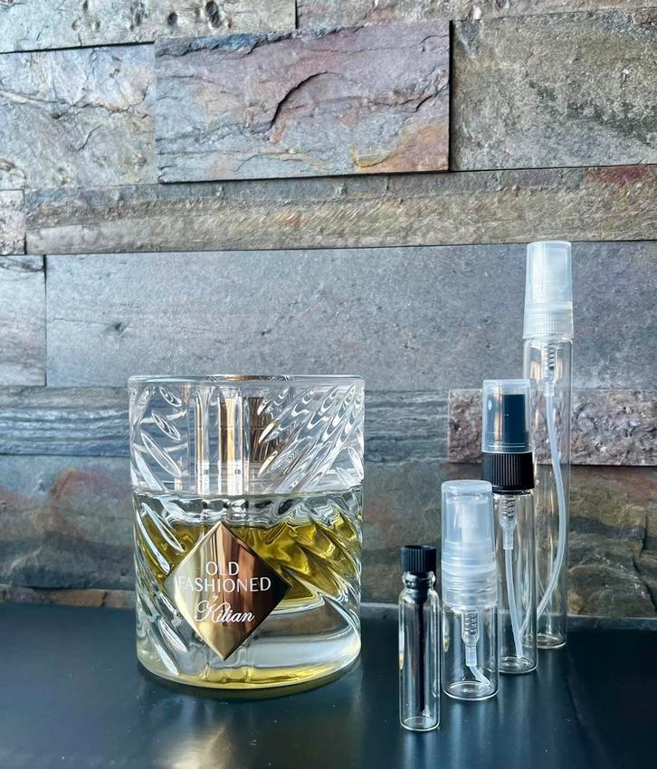 Kilian Old Fashioned sample, Sieraden, Tassen en Uiterlijk, Uiterlijk | Parfum, Zo goed als nieuw, Ophalen of Verzenden