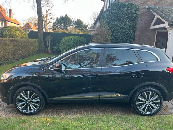 Renault Kadjar 1.2 TCE 2015 Zwart, Auto's, Renault, Particulier, Kadjar, ABS, Achteruitrijcamera, Adaptieve lichten, Airbags, Airconditioning