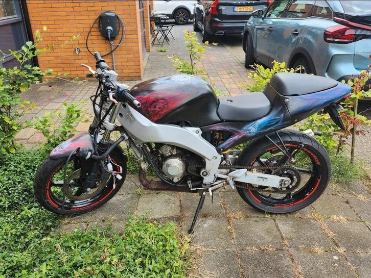 Aprilia RS50 1996 projectbrommer 50CC 6bak, Fietsen en Brommers, Scooters | Aprilia, Gebruikt, Overige modellen, Maximaal 45 km/u