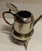 Theepot met onderstel, Antiek en Kunst, Ophalen