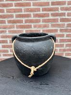 Zwarte brocante vaas/kruik van aardewerk, Ophalen, Zwart, Aardewerk of Porselein, Zo goed als nieuw