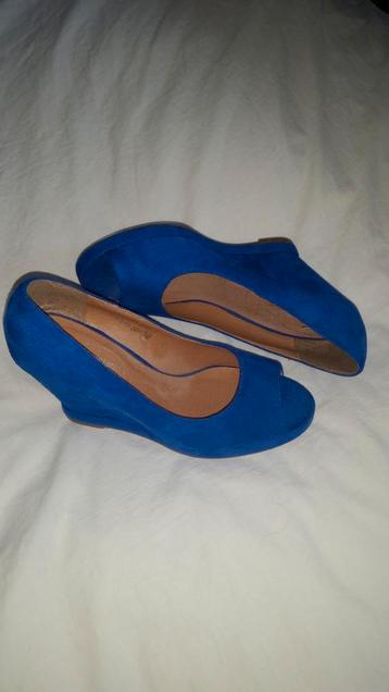 Nieuwe Sleehak Pumps - Maat 38 beschikbaar voor biedingen