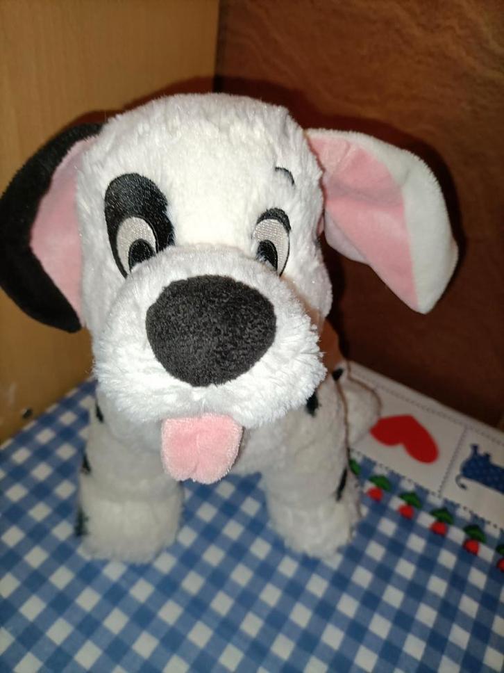 101 Dalmatiërs hond knuffel Disneyland 28 cm x 32 cm, Kinderen en Baby's, Speelgoed | Knuffels en Pluche, Nieuw, Hond, Ophalen of Verzenden