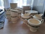 'Recamier Royal Creamware' servies, Ophalen, Zo goed als nieuw, Wedgwood, Kop(pen) en/of Schotel(s)