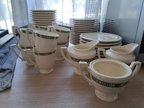 'Recamier Royal Creamware' servies, Huis en Inrichting, Keuken | Servies, Zo goed als nieuw, Kop(pen) en/of Schotel(s), Wedgwood