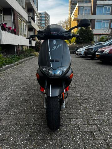 Gilera Runner Fluo Rosso beschikbaar voor biedingen