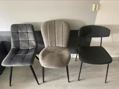 Drie verschillende stoelen grijstint, Huis en Inrichting, Stoelen, Zo goed als nieuw, Drie, Stof, Grijs, Ophalen