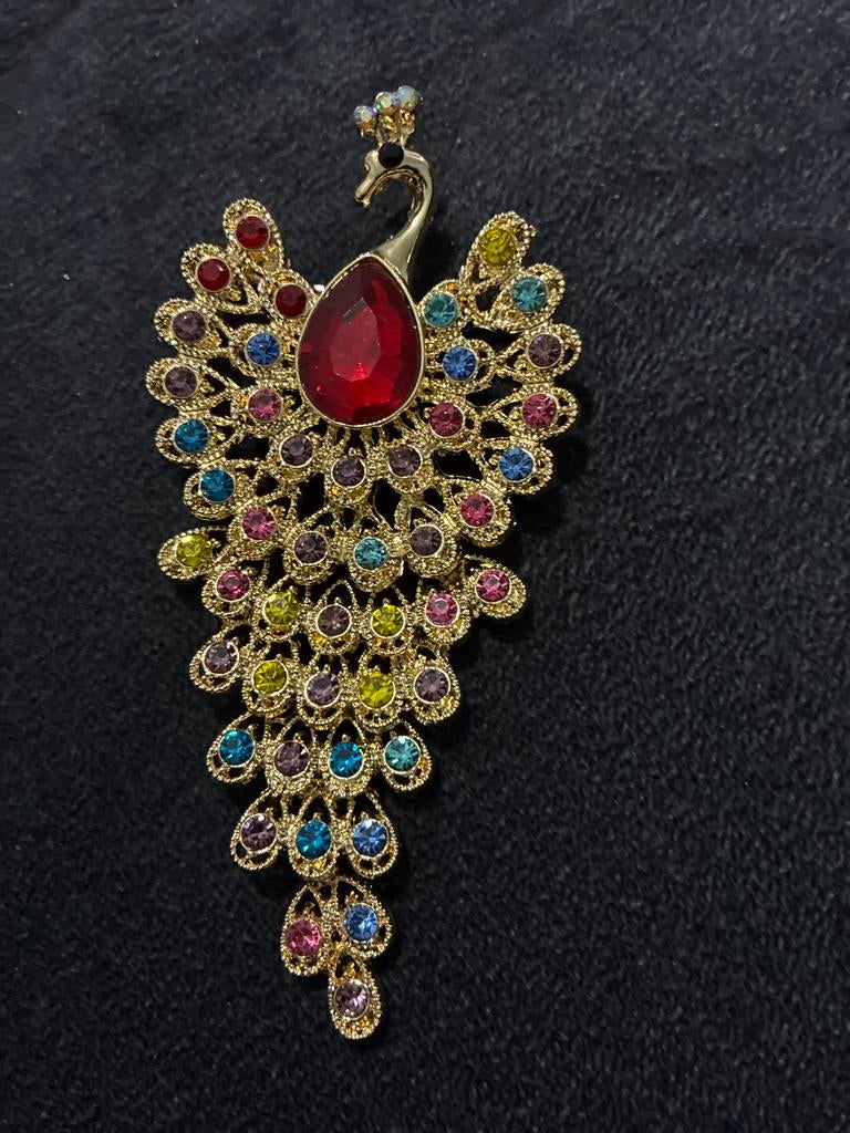 Elegante Pauw Broche met Strass, Overige materialen, Nieuw, Ophalen of Verzenden, Met edelsteen