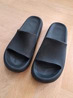 Happy Flops Slippers Zwart Maat 46/47, Slippers, Ophalen of Verzenden, Zo goed als nieuw, Happy Flops