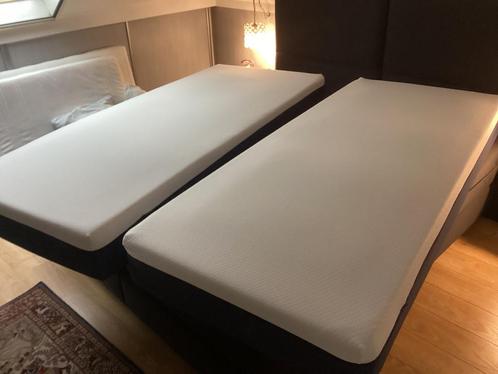 2 nette schone   matrassen  van swiss sense, Huis en Inrichting, Slaapkamer | Matrassen en Bedbodems, Matras, 90 cm, 210 cm, Eenpersoons