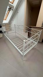 Ikea metalen 1 persoons bed hart, Huis en Inrichting, Slaapkamer | Bedden, 190 cm of minder, 90 cm, Eenpersoons, Metaal