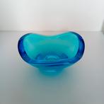 Helblauw glazen kommetje Boheems glas, Ophalen of Verzenden