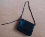 Vintage leren schoudertasje, nu 10 euro!!, Sieraden, Tassen en Uiterlijk, Tassen | Damestassen, Ophalen of Verzenden, Gebruikt