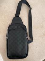 Zeer mooie Louis vutton Avenue Slingbag Nieuw !, Ophalen of Verzenden, Nieuw, Zwart, Leer