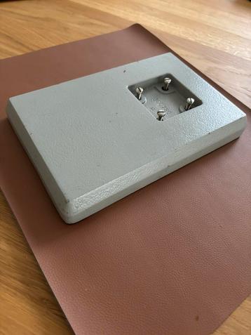 Waldmann solide gietijzeren bureaulamp voet beschikbaar voor biedingen