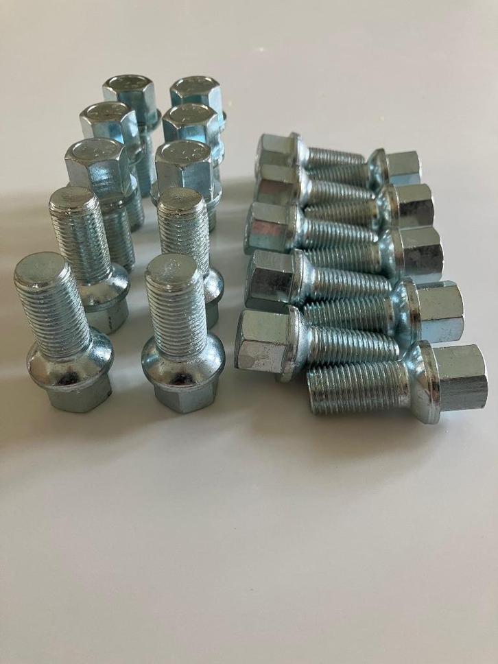 Nieuwe set wielbouten voor Mercedes (M14 x 27mm), Auto diversen, Auto-accessoires, Nieuw, Ophalen of Verzenden