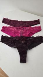 Set van 3 strings maat M - roze, burgundy, aubergine, Kleding | Dames, Ondergoed en Lingerie, Jolinesse, Verzenden, Roze, String