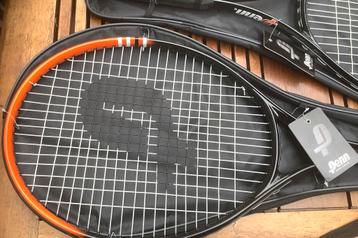 2 tennisrackets merk PENN beschikbaar voor biedingen