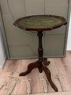 Oud vintage rokerstafeltje, Ophalen