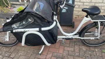 Johnny Loco Cargo Coupe Deluxe Bakfiets beschikbaar voor biedingen
