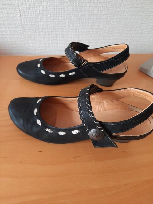 zwarte half open Footnotes schoenen mt 42 met laag hakje, Kleding | Dames, Schoenen, Gedragen, Schoenen met lage hakken, Zwart