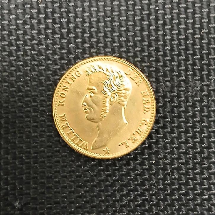 Gouden vijfje 5 Gulden Willem 1827 B verguld naslag, Postzegels en Munten, Munten | Nederland, Losse munt, 5 gulden, Koning Willem I