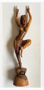 Min 50% Javaans houtsnijwerk, danseres, 46 cm hg zie besch., Antiek en Kunst, Kunst | Beelden en Houtsnijwerken, Ophalen of Verzenden