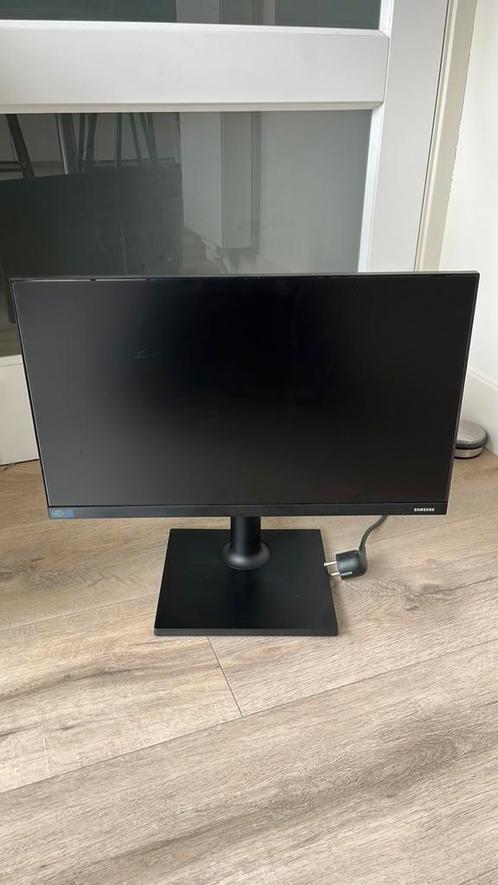 Samsung monitor 22 inch, Computers en Software, Monitoren, Gebruikt, 60 Hz of minder, HDMI, In hoogte verstelbaar, Draaibaar, Kantelbaar