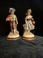 2 Kowa Porseleinen Beeldjes in uitstekende staat!, Antiek en Kunst, Ophalen of Verzenden