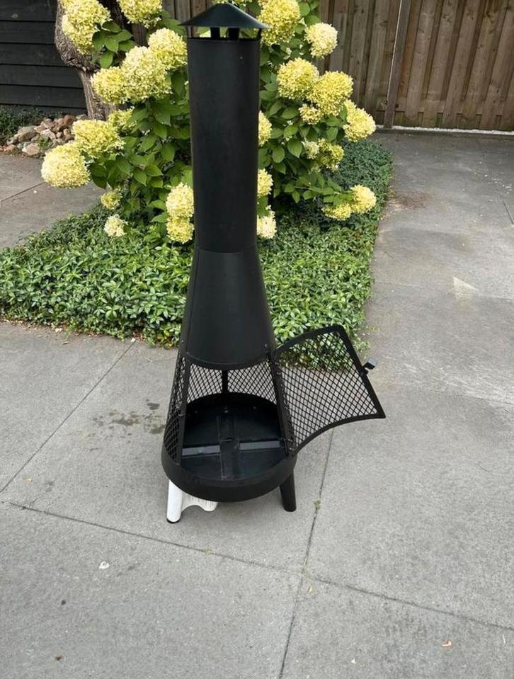 BBQ Time Tuinhaard - Fire Pit Terraskachel met Schoorsteen, Tuin en Terras, Tuinhaarden, Zo goed als nieuw, Ophalen